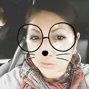 Meet your Posher, Chavez